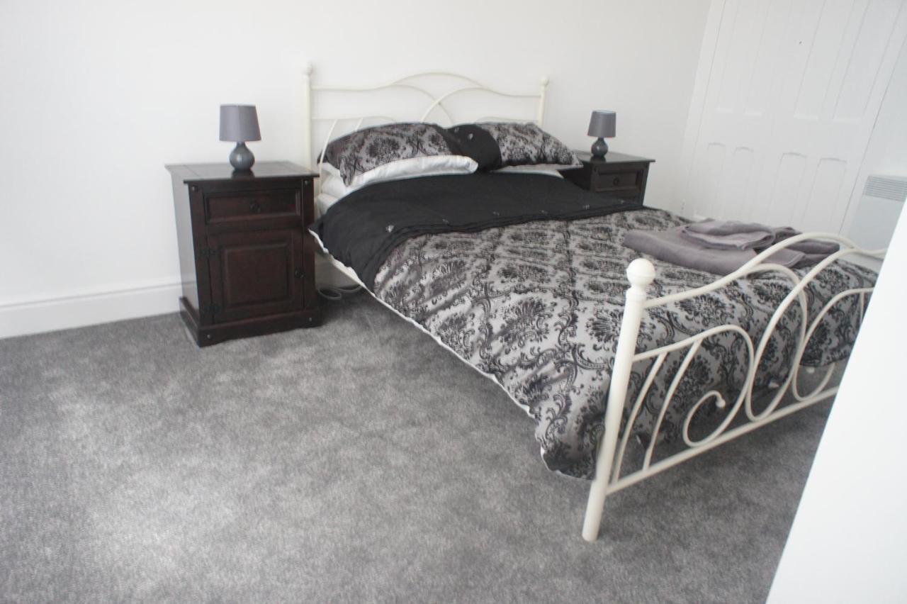 Flat 2 Opposite Travel Lodge Colwyn Bay Dış mekan fotoğraf